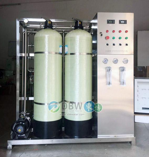 應(yīng)該選國產(chǎn)超純水設(shè)備還是國外超純水設(shè)備?